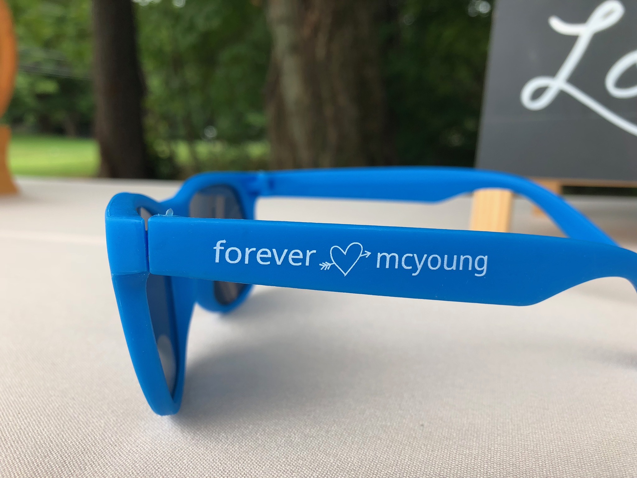 Wedding Favors and Sunglasses for Guests - Pearl Weddings &amp; Events