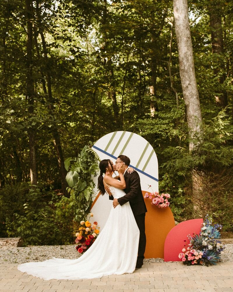 Chatfield Hollow Inn Connecticut Modern Colorful Wedding - Pearl Weddings &amp; Events