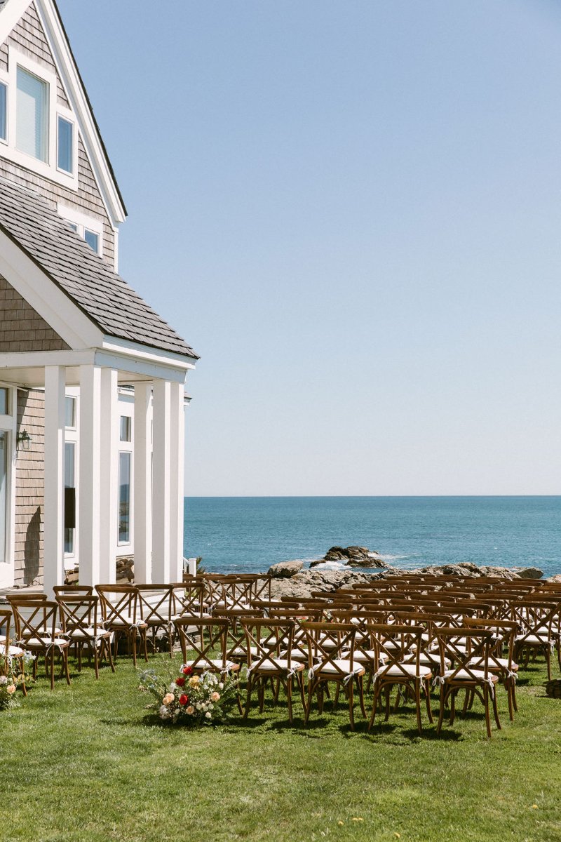 Outdoor-Rhode-Island-Wedding-2.jpg