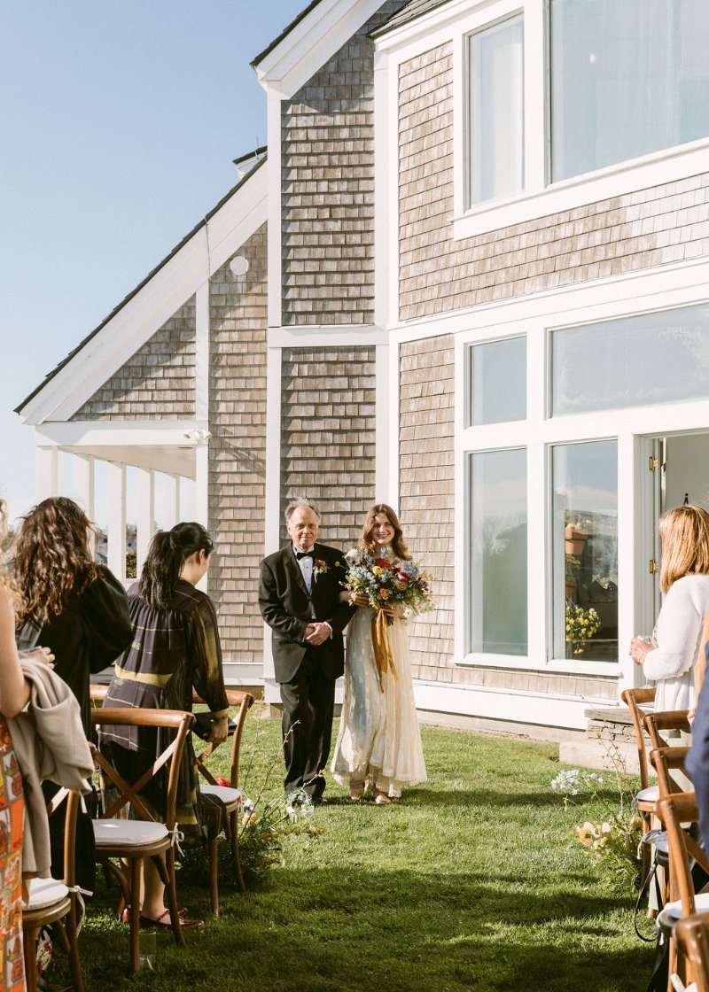 Outdoor-Rhode-Island-Wedding-23.jpg