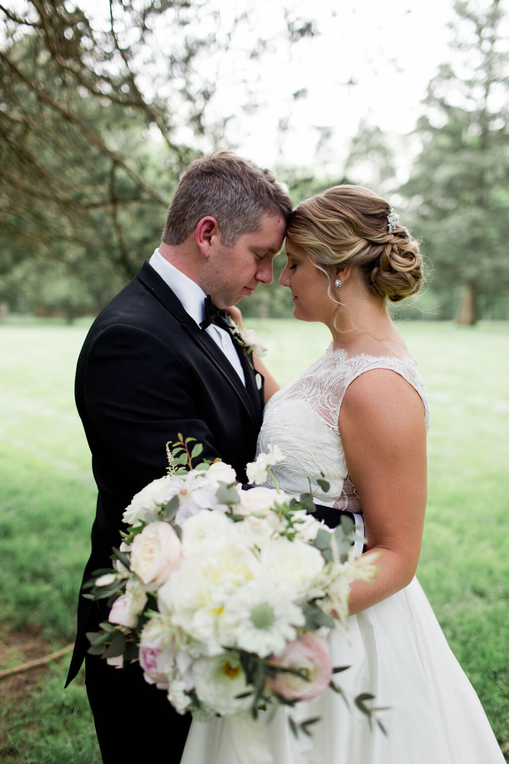 Blush floral bridal bouquet - Pearl Weddings &amp; Events