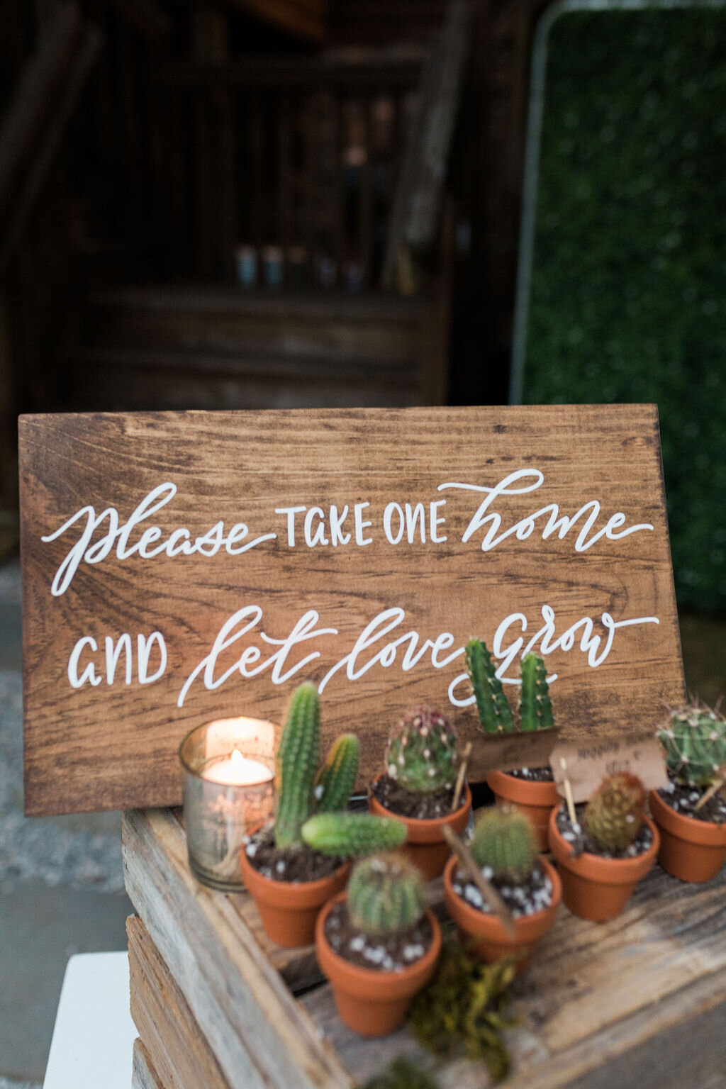 Let love grow wedding sign - Pearl Weddings &amp; Events