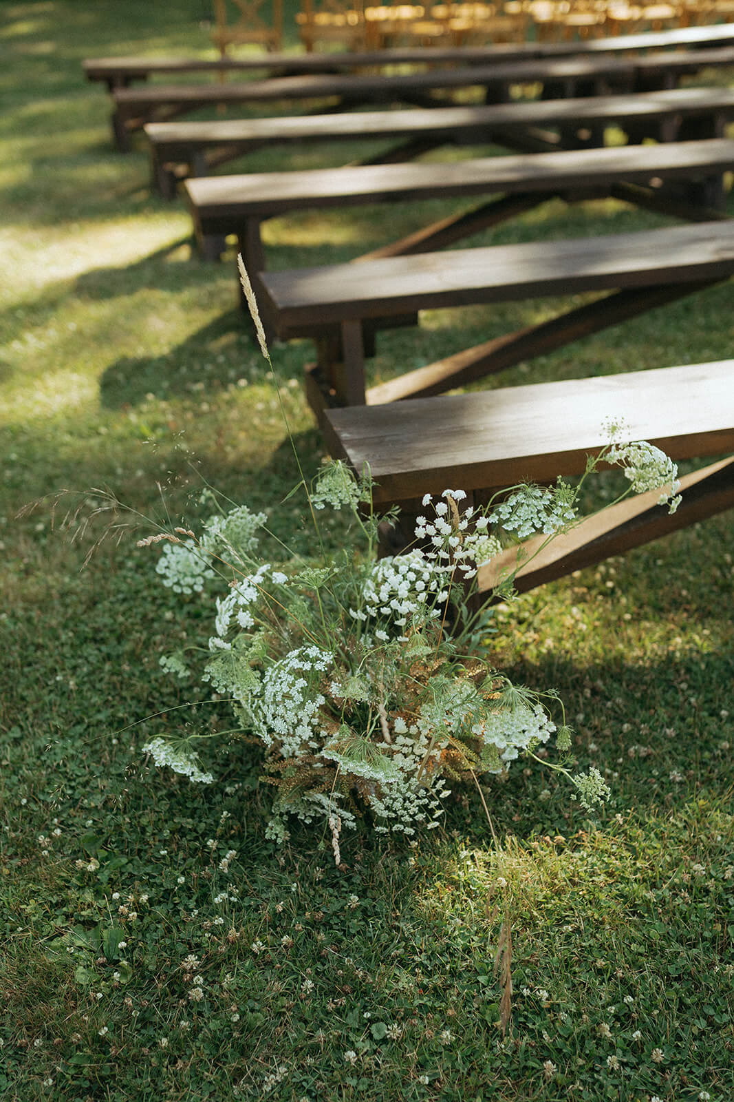 Earthy ceremony seating for this New York wedding